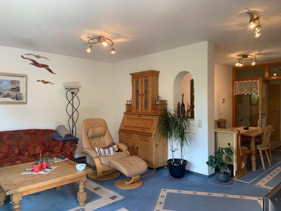 Wohn,- Esszimmer Etagenwohnung Sankt Augustin
