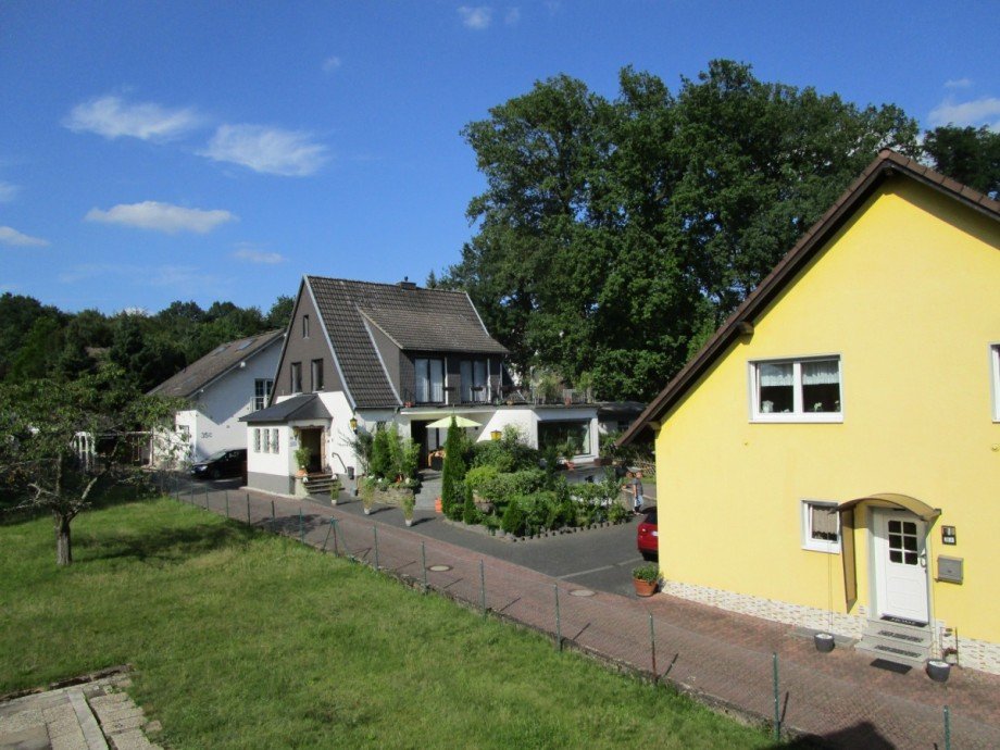 Blick vom Obergeschoss Doppelhaush�lfte Siegburg