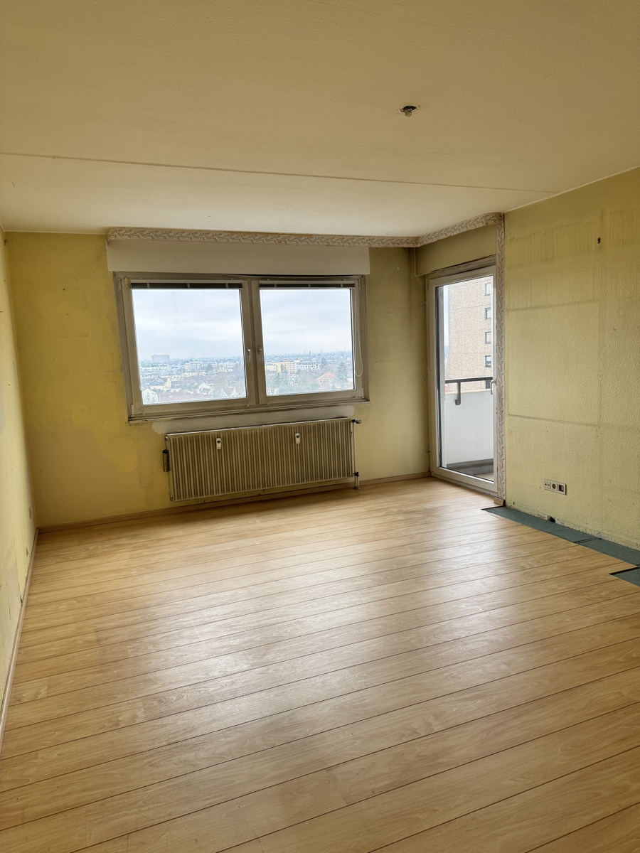 Wohn,- Esszimmer Etagenwohnung Sankt Augustin