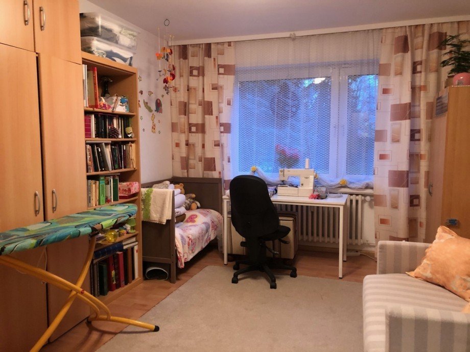 Kinderzimmer 1 - Arbeitszimmer Etagenwohnung Sankt Augustin