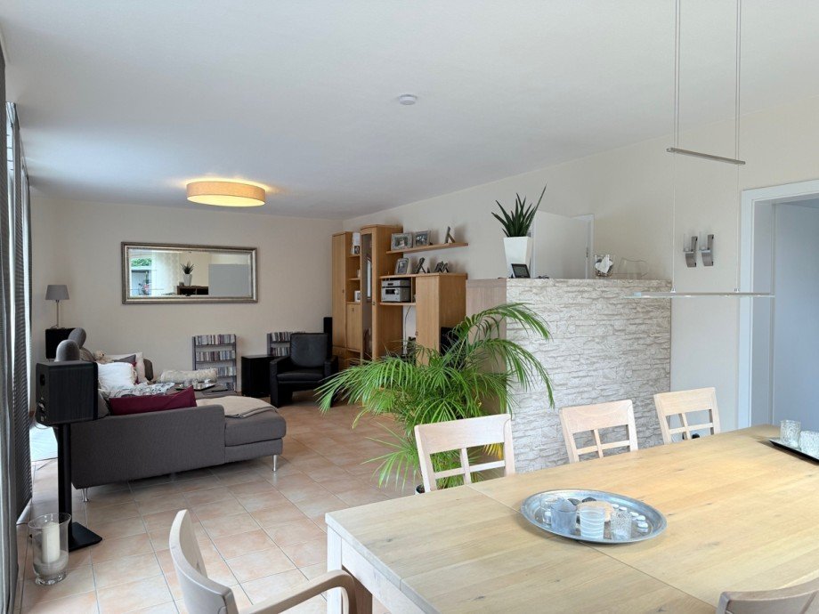 Ansicht helles Wohn,- Esszimmer Einfamilienhaus Hennef