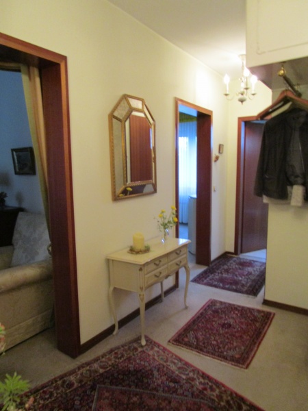 Flur Etagenwohnung Sankt Augustin