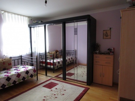 2.Kinderzimmer Wohnung 2 Mehrfamilienhaus K�nigswinter