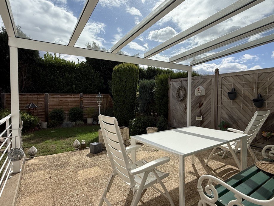 sch�ne �berdachte Terrasse Reihenhaus Sankt Augustin