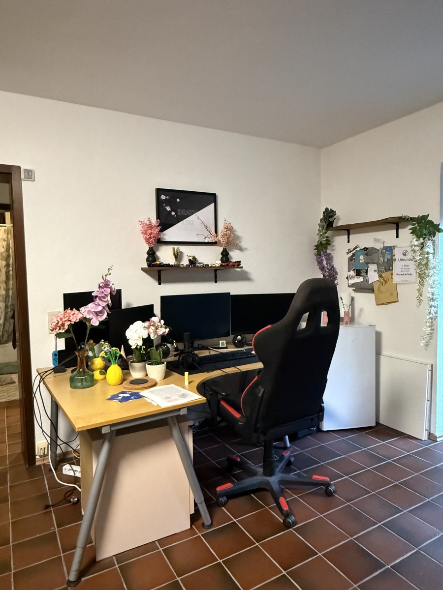 Ansicht Wohn,- Schlafzimmer Souterrainwohnung Sankt Augustin