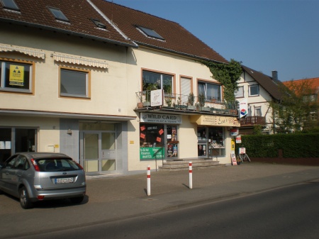 Objektansicht 1 Sankt Augustin - Niederpleis B�rofl�che SANKT AUGUSTIN-NIEDERPLEIS 35 m� Ladenlokal / B�ro-Fl�che in zentr. Lage, Praxis, B�ro oder Gesch�ft