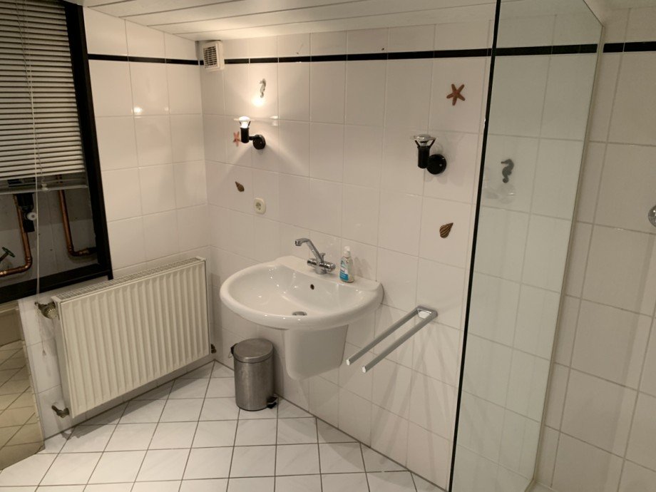 Duschbad im KG Doppelhaush�lfte Sankt Augustin