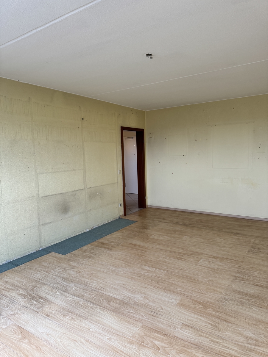 Wohn,- Esszimmer Etagenwohnung Sankt Augustin