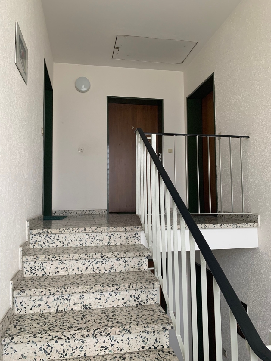 II OG, Ansicht Treppenhaus Etagenwohnung Sankt Augustin