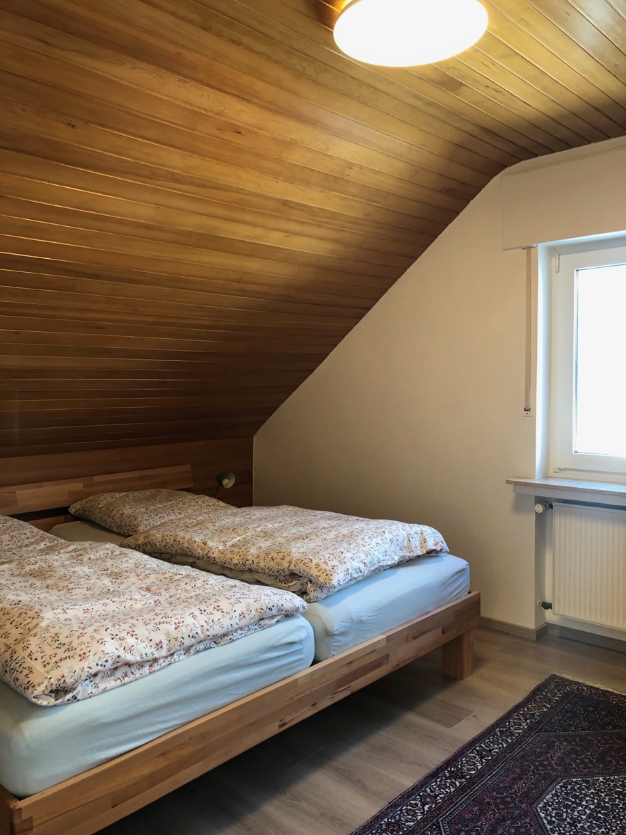 Zimmer 2 im DG Doppelhaush�lfte Sankt Augustin