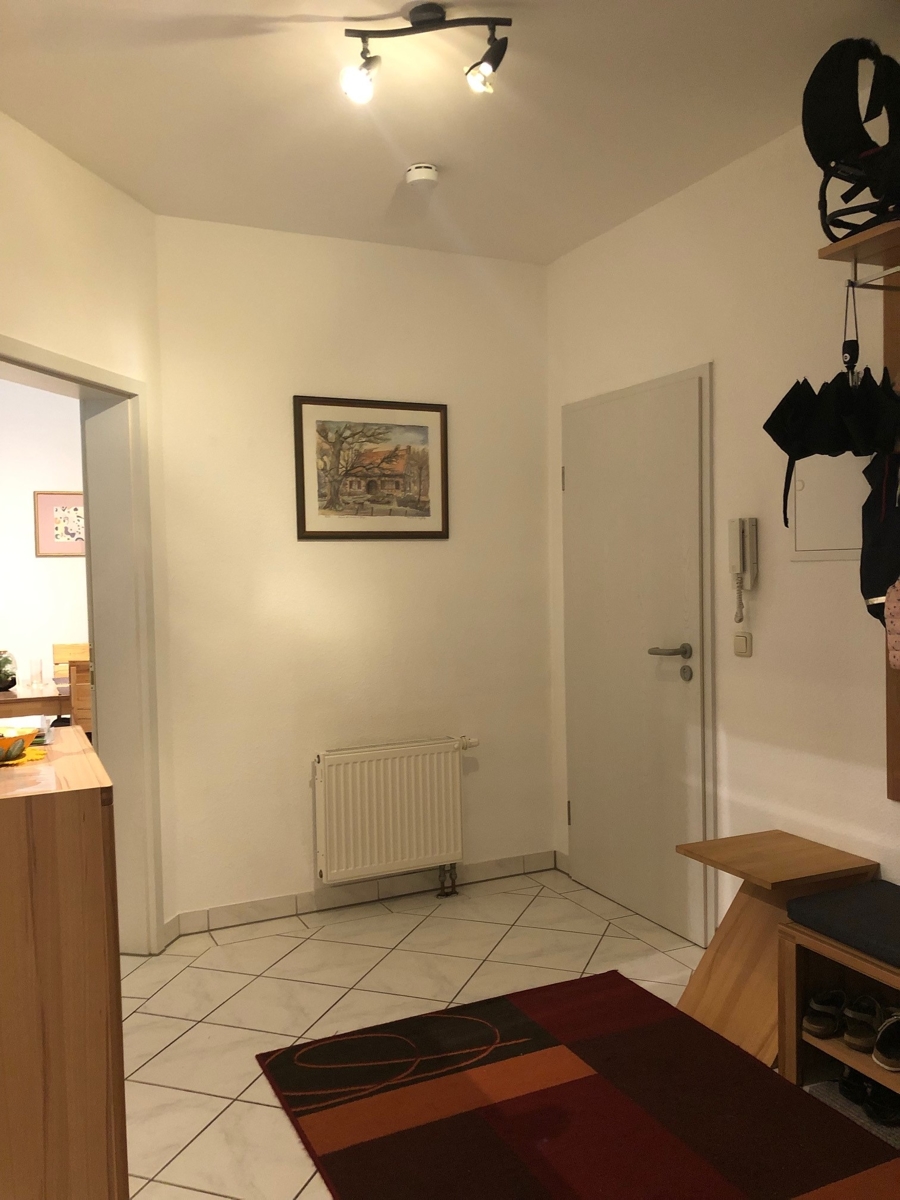 Diele der Wohnung im 1. OG Etagenwohnung Bonn