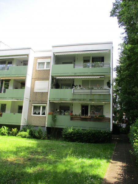 Haus-, R�ckansicht Etagenwohnung Sankt Augustin