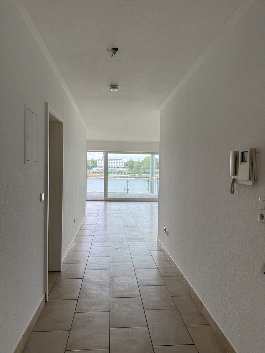 - Etagenwohnung Bonn