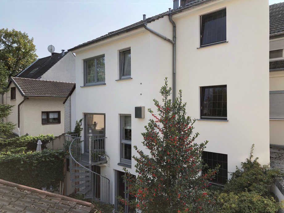 Blick aus dem Fenster in die Nachbarschalft Einfamilienhaus Bonn / Endenich