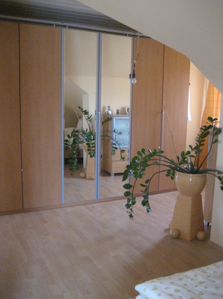 Elternschlafzimmer im Dachstudio Doppelhaush�lfte Sankt Augustin