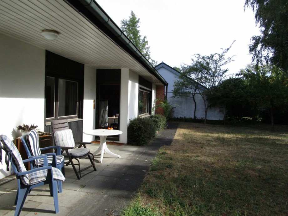 seitliche Ansicht Einfamilienhaus Sankt Augustin