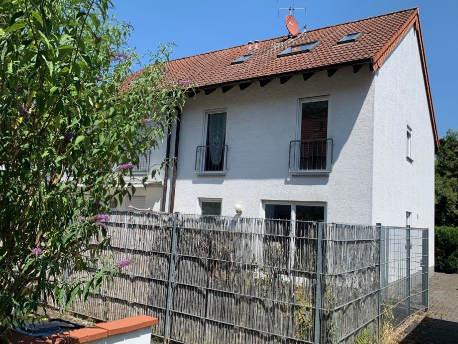 . Doppelhaush�lfte Niederkassel