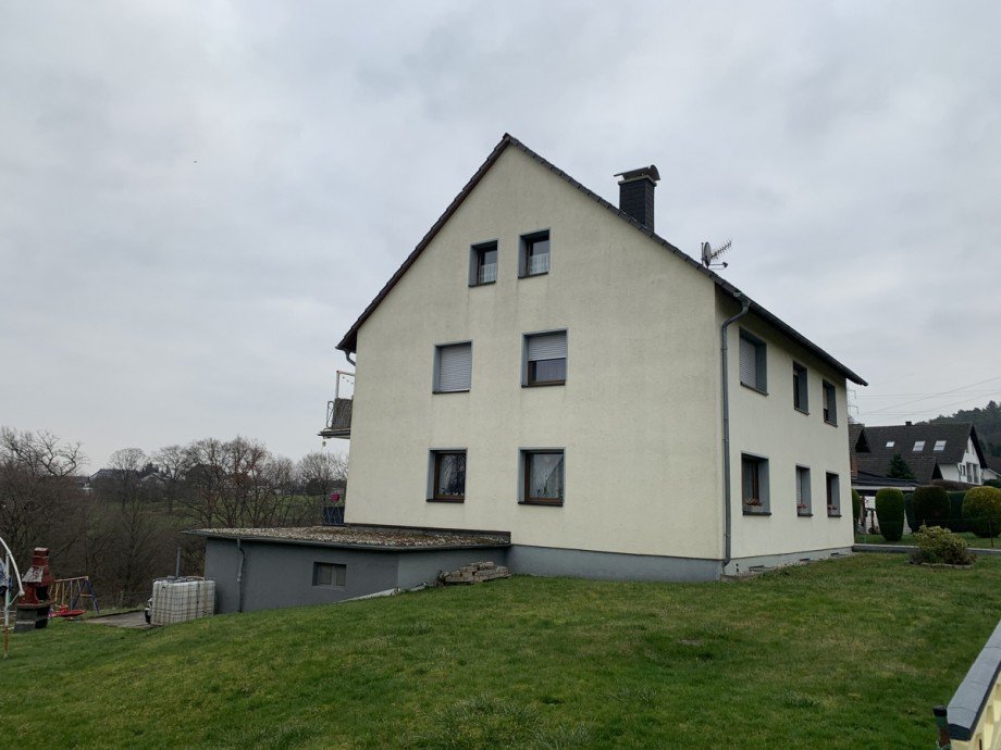 Seitenansicht Etagenwohnung Eitorf