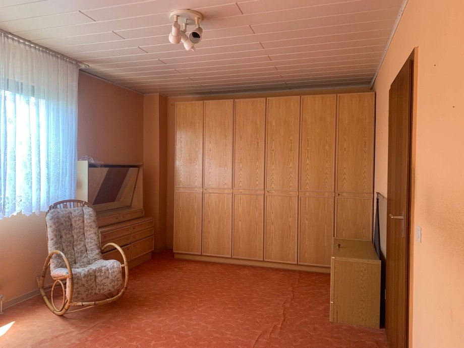 Elternschlafzimmer im I OG Reihenhaus Sankt Augustin