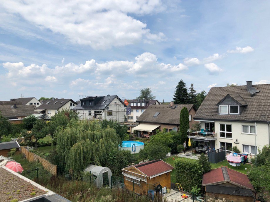 Blick von der Terrasse im 1. OG rechts Einfamilienhaus Hennef (Sieg)
