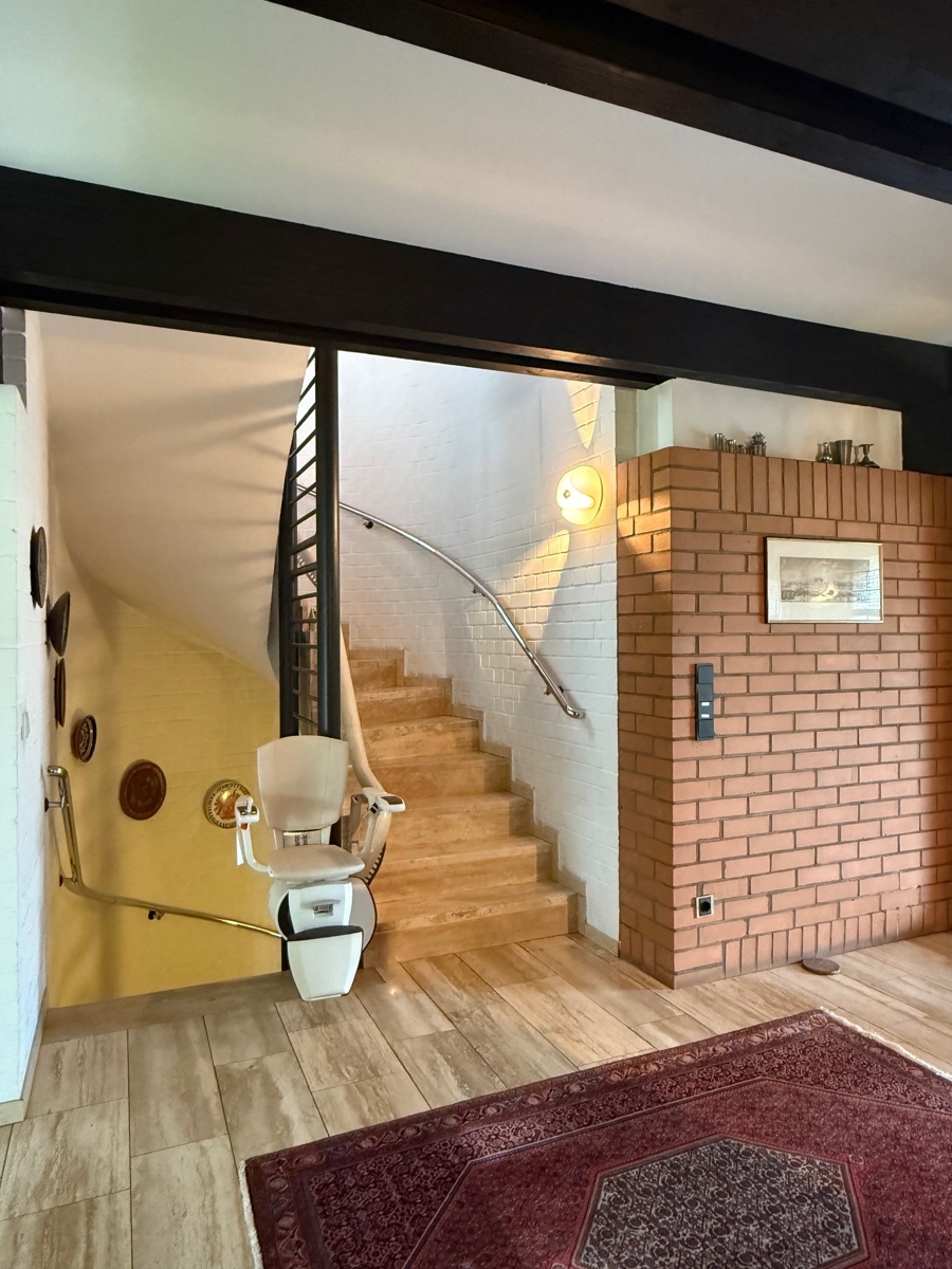 Ansicht Treppenhaus zum OG Zweifamilienhaus Sankt Augustin