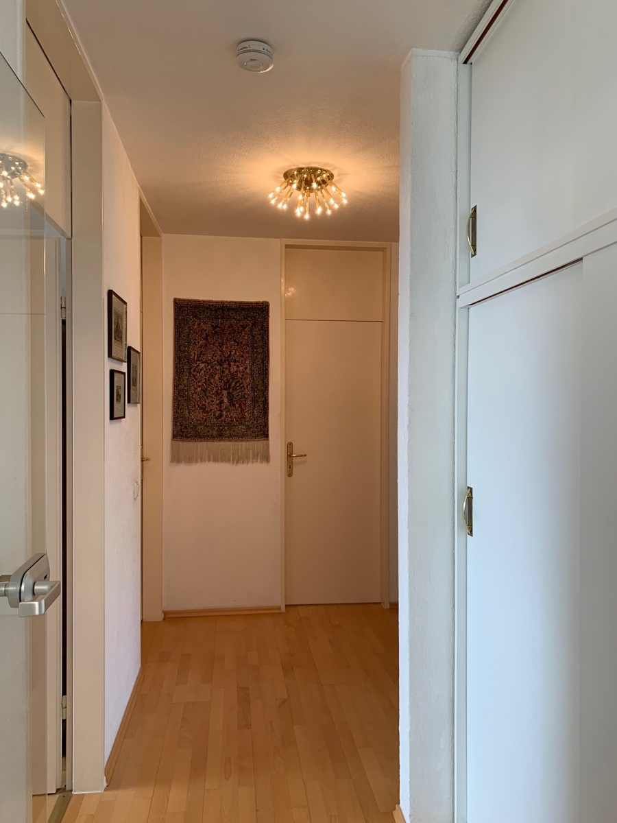 Flur im OG Einfamilienhaus Wachtberg / Lie�em