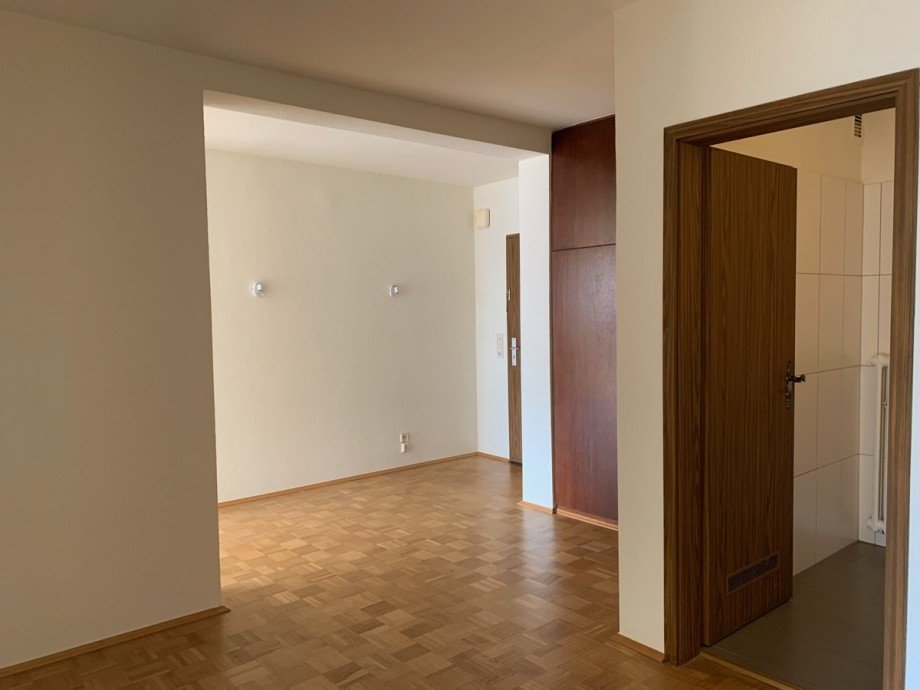 Flur - Diele zu den R�umen Erdgeschosswohnung Sankt Augustin