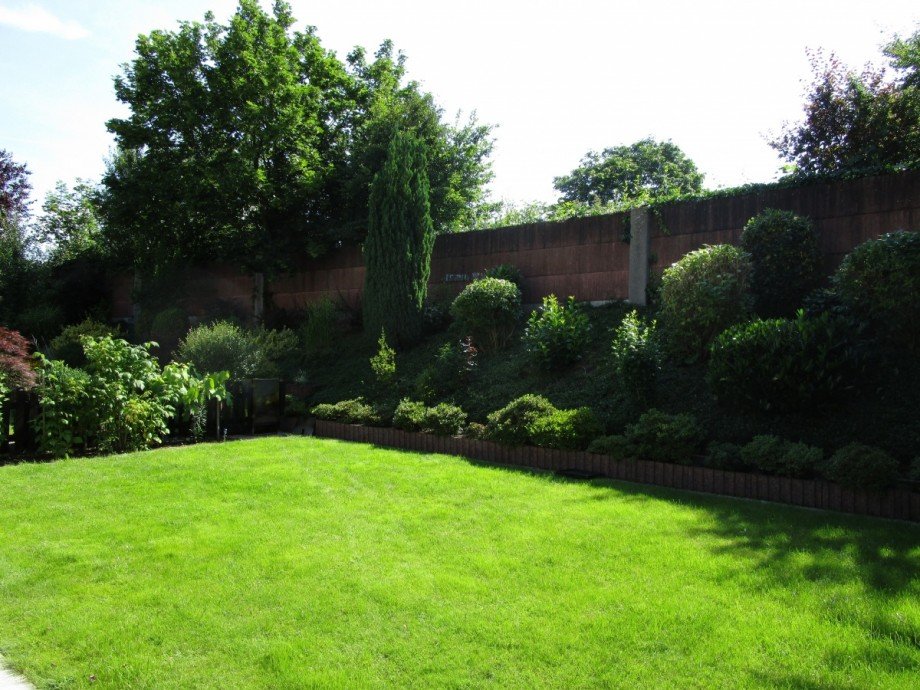 Garten Doppelhaush�lfte Sankt Augustin / Niederpleis