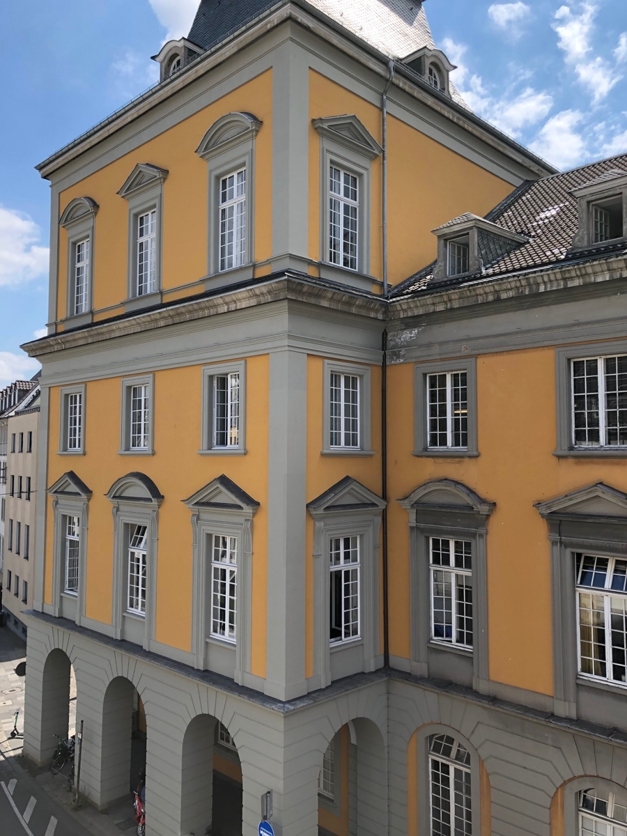 Blick aus dem Fenster Etagenwohnung Bonn