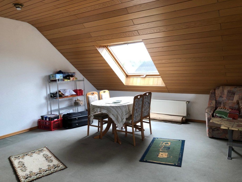 Ansicht gro�es Zimmer im Dachgeschoss - Dachstudi Doppelhaush�lfte Sankt Augustin