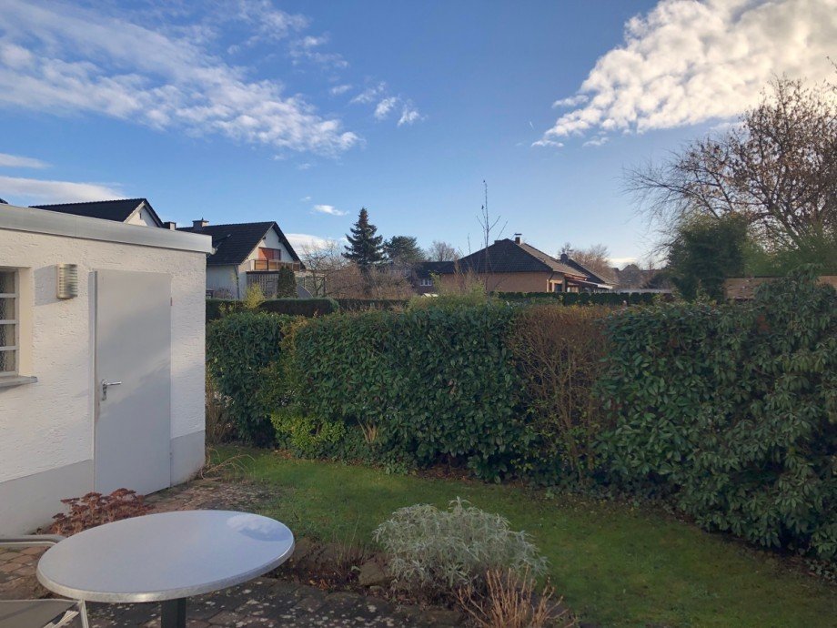 Gartenansicht Doppelhaush�lfte Sankt Augustin