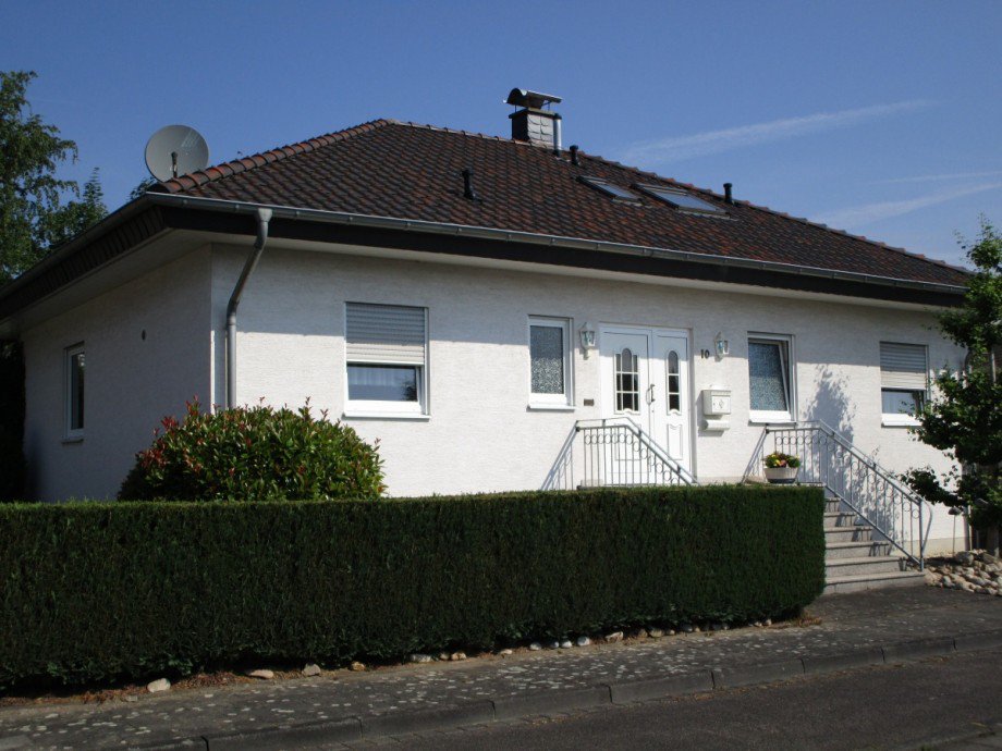 freistehender Bungalow mit Garage Ansicht 3 Bungalow Sankt Augustin / Hangelar