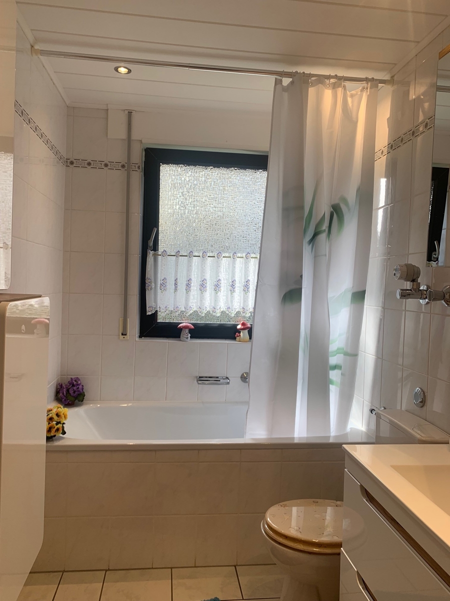 Badezimmer Erdgeschosswohnung Sankt Augustin