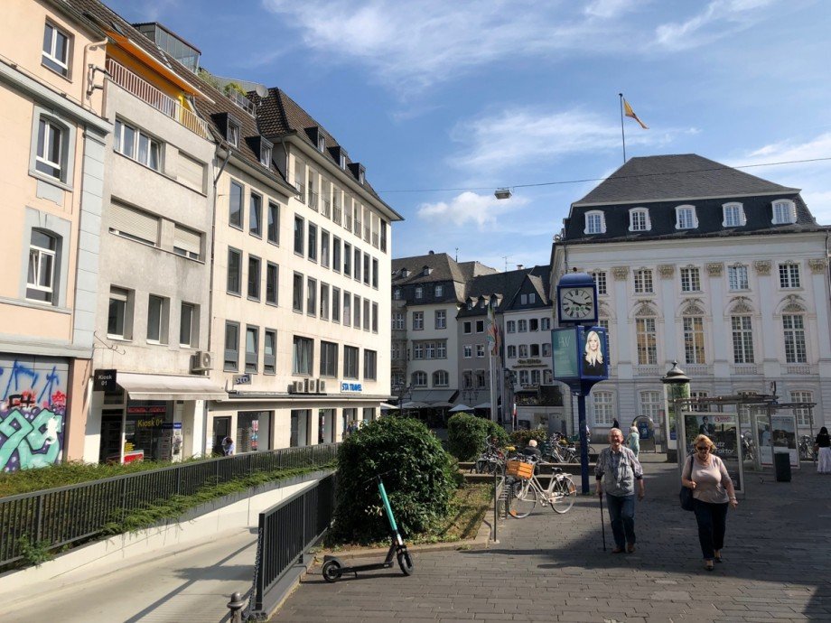 direkte Wohnumgebung 7 Etagenwohnung Bonn