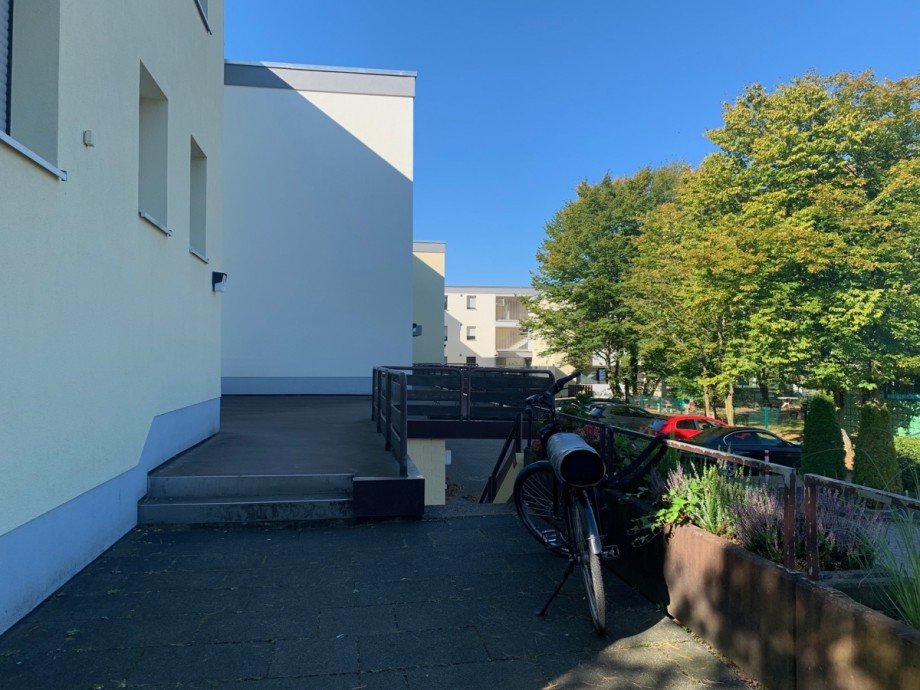 nur 1 Stufe bis zur Wohnung Erdgeschosswohnung Sankt Augustin