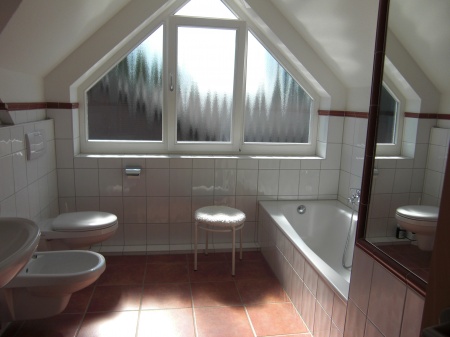 Ansicht 1 Bad Doppelhaush�lfte Hennef