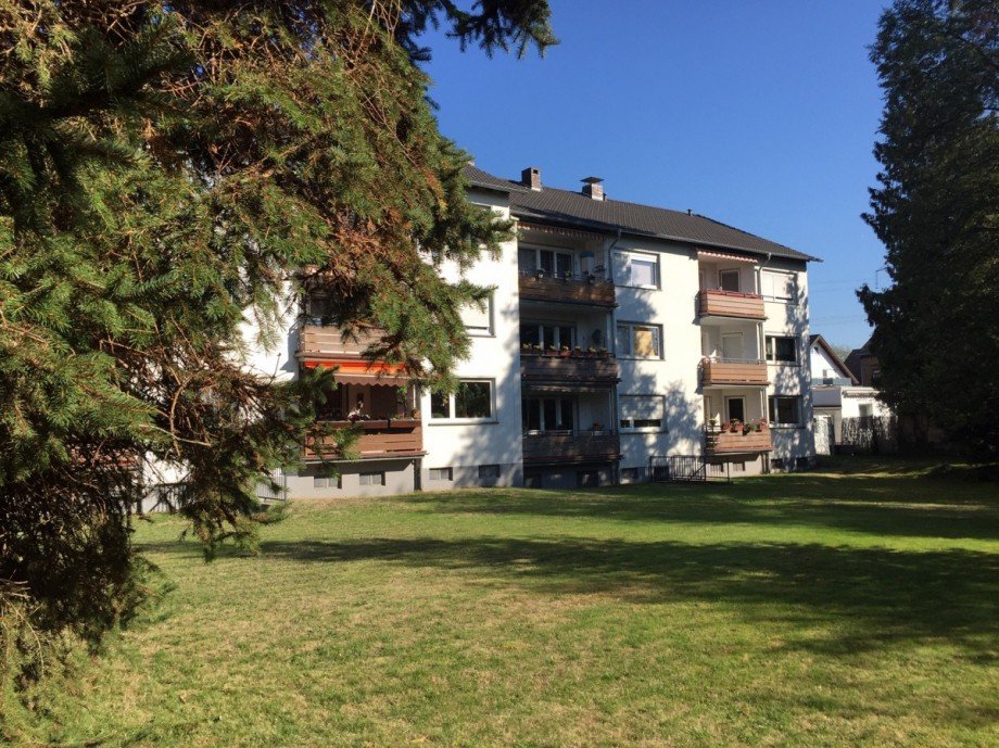 R�ckansicht der gepflegten Wohnanlage Etagenwohnung Sankt Augustin