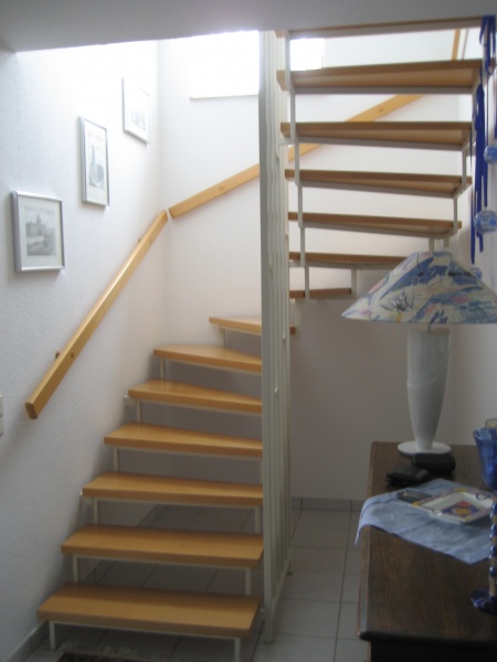 Ansicht Treppenaufgang Etagenwohnung Hennef