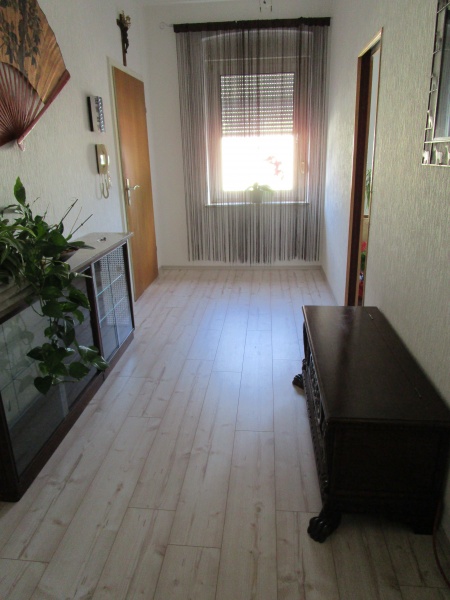 Eingangsdiele Etagenwohnung Troisdorf / Oberlar