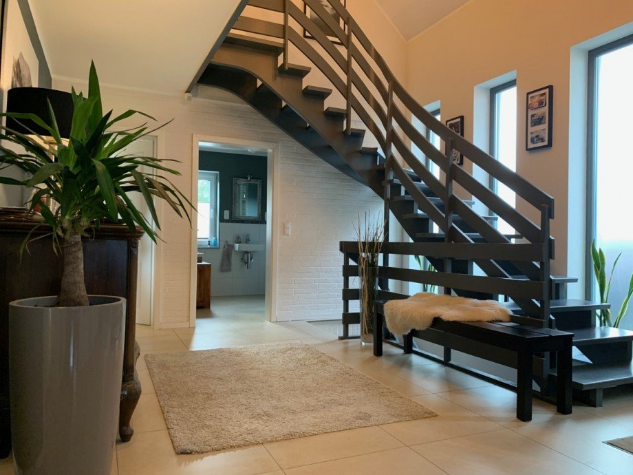 Ansicht Eingangsdiele mit Treppenhaus Einfamilienhaus Sankt Augustin