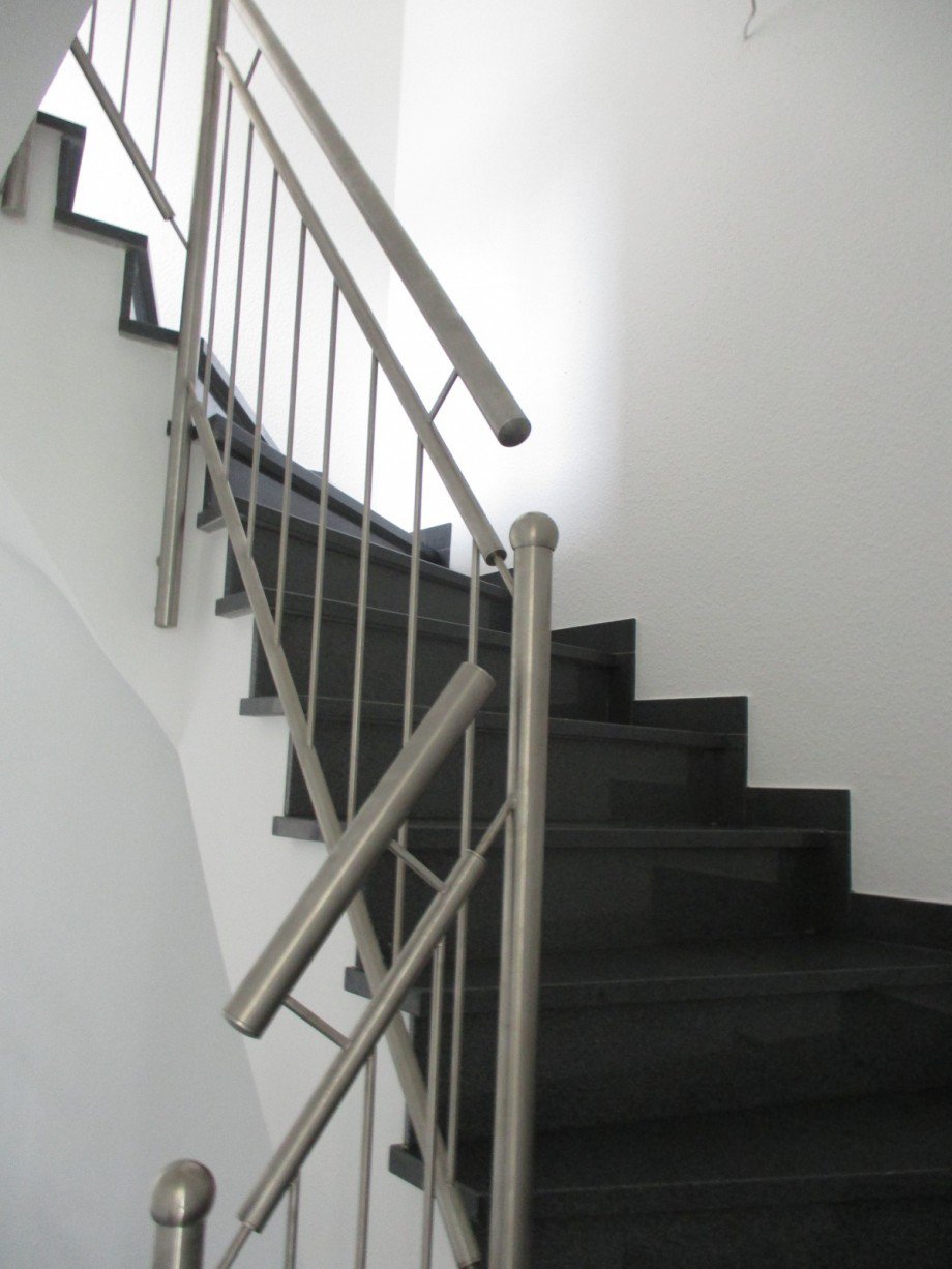 Treppenhaus Doppelhaush�lfte Siegburg