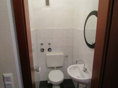 G�ste-WC Erdgeschosswohnung Eitorf