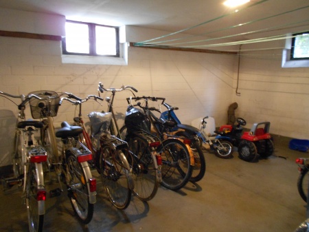 Gemeinsamer Fahrradkeller Etagenwohnung D�sseldorf
