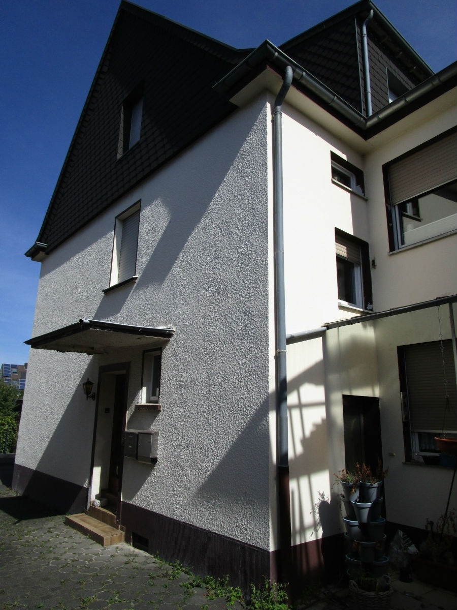 Seitenansicht Zweifamilienhaus Troisdorf