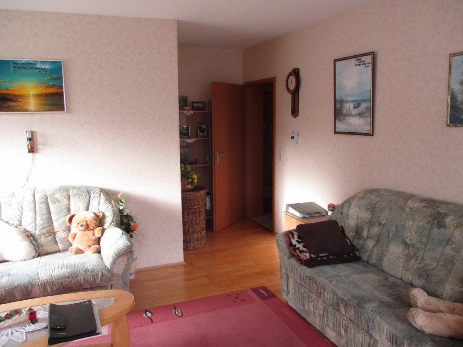Wohnzimmer Etagenwohnung Bergneustadt / Wiedenest