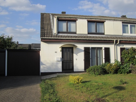 Hausansicht Doppelhaush�lfte Sankt Augustin