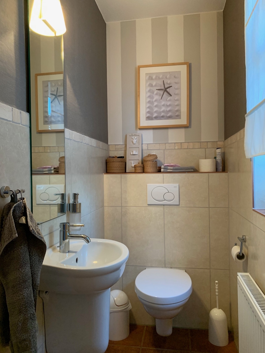 Ansicht G�ste-WC Doppelhaush�lfte Niederkassel