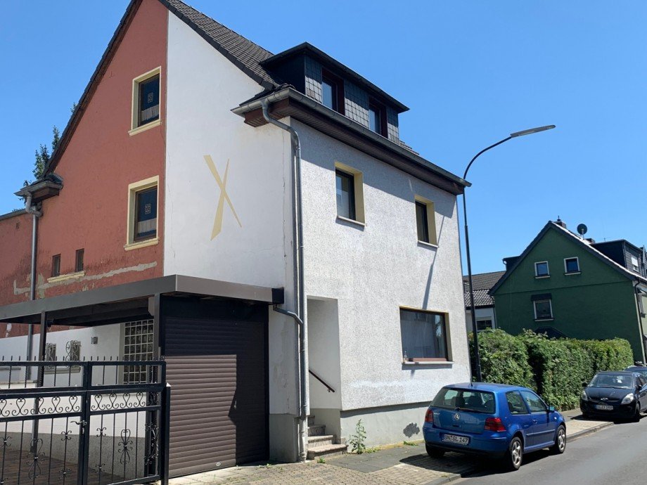 . Zweifamilienhaus Troisdorf