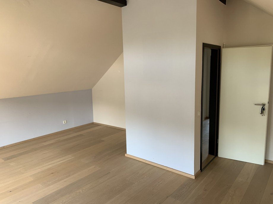 Ansicht Zimmer 2 im OG Doppelhaush�lfte Sankt Augustin