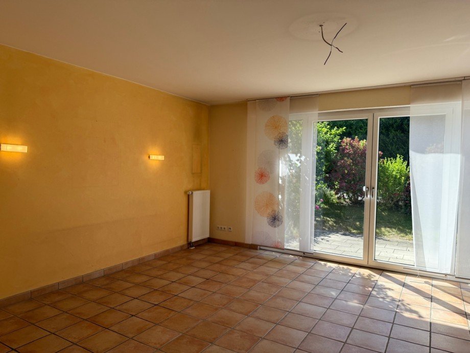 Ansicht Wohnzimmer Doppelhaush�lfte Sankt Augustin